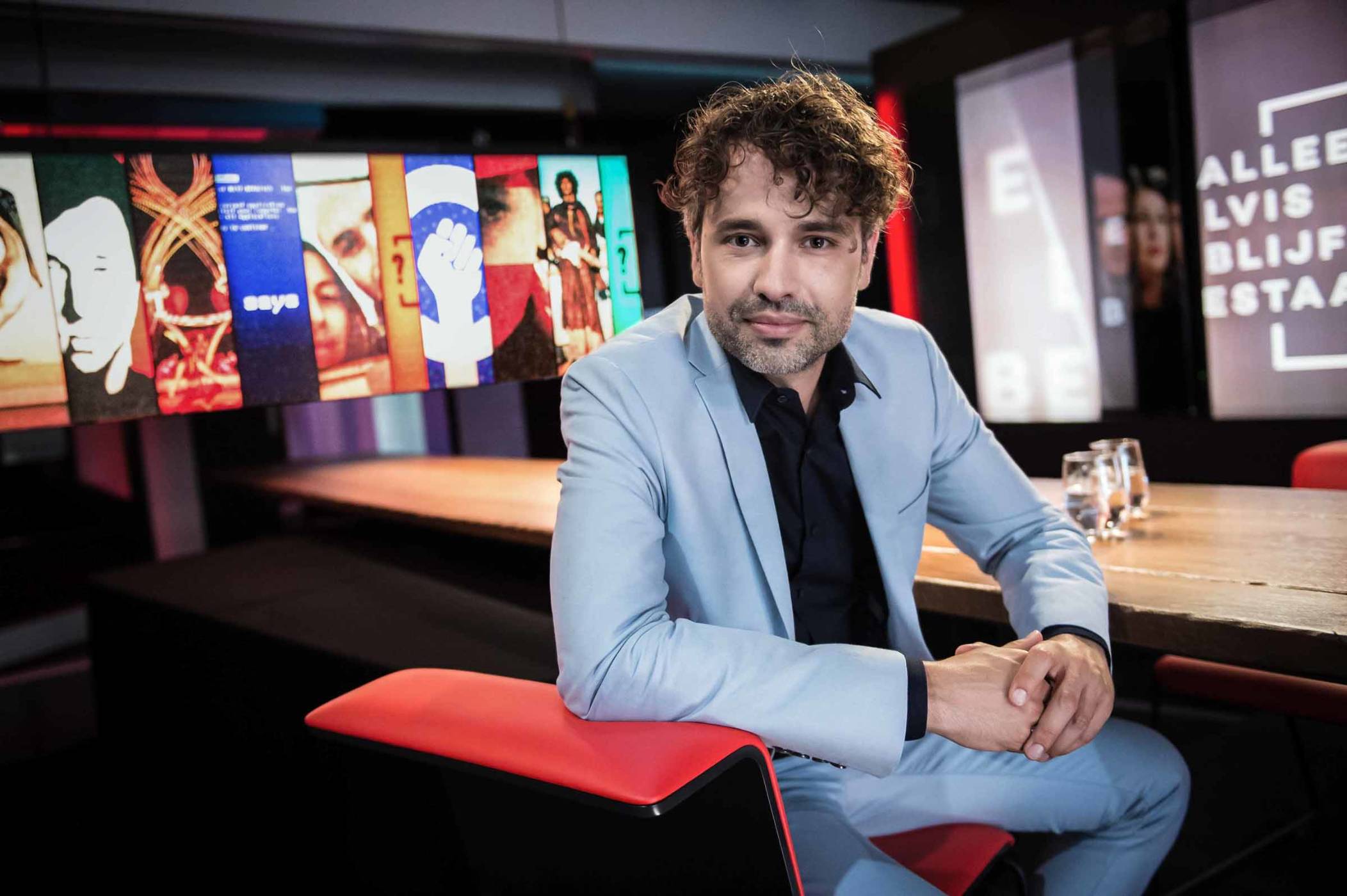 Alleen Elvis Blijft Bestaan